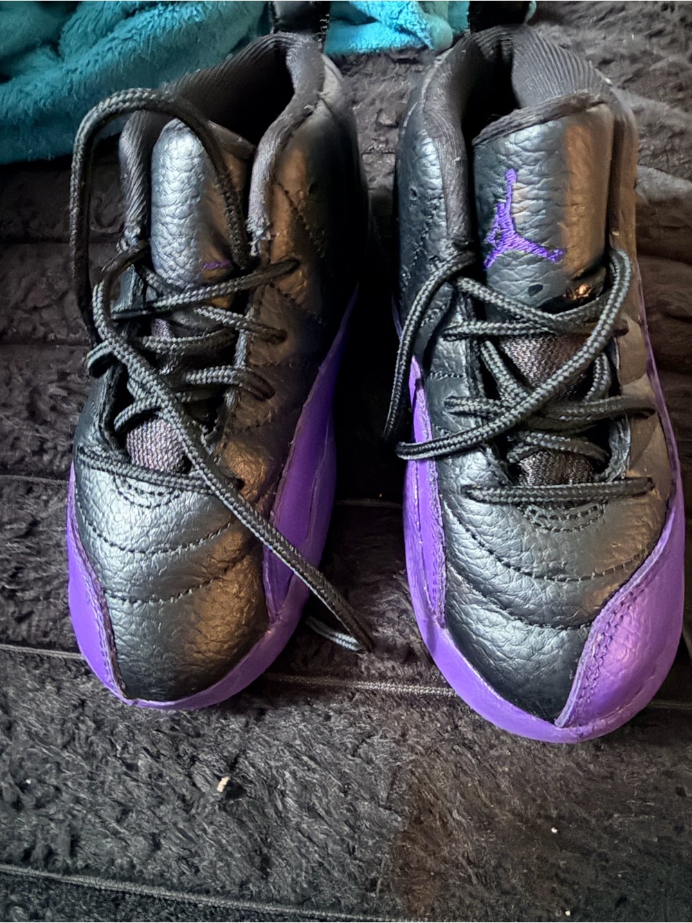 Jordan Kids Black and Purple Low-Top Sneakers (worn twice)